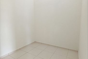 FREEHOLD New Single Storey Terrace Pulau Indah, Port Klang