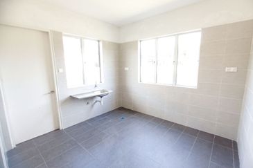 FREEHOLD Single Storey Bungalow Pulau Indah Port Klang