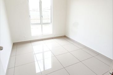 FREEHOLD Single Storey Bungalow Pulau Indah Port Klang