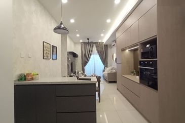 NEAR HOSPITAL EHSAN WIDURI Tower Service Apartment Nilai