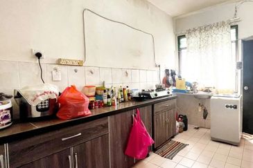 Taman Dahlia, Sepang