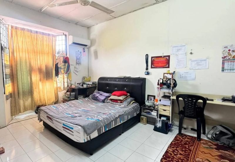 Taman Dahlia, Sepang