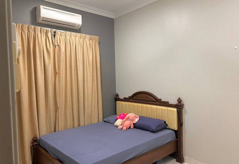 Taman Tasik Semenyih (Lake Residence)