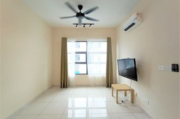 Aura Residence @ Precint 8