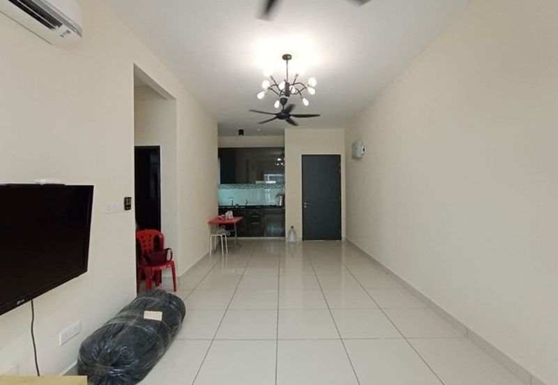 Aura Residence @ Precint 8