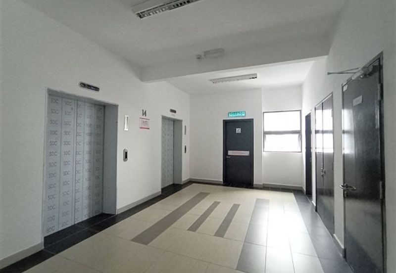 Aura Residence @ Precint 8