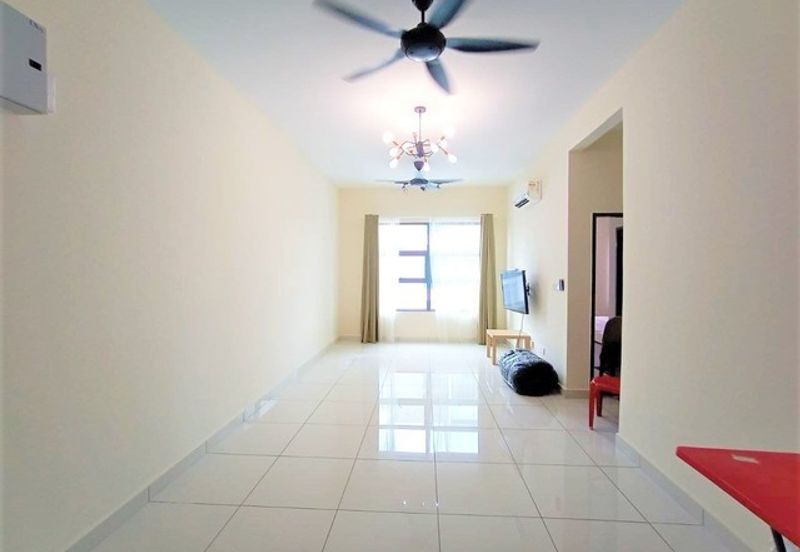 Aura Residence @ Precint 8