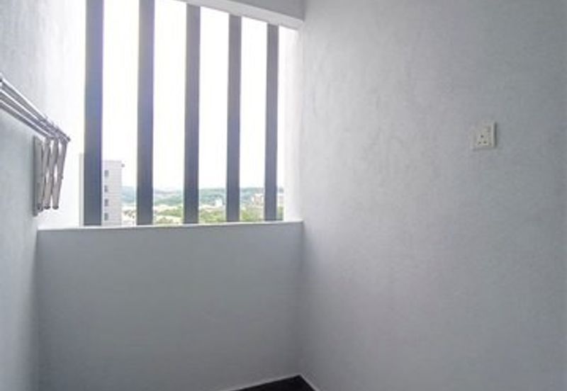 Aura Residence @ Precint 8