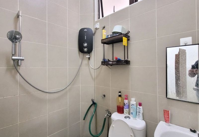 TAMAN BAYU INDERA, LUKUT