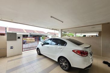 TAMAN BAYU INDERA, LUKUT