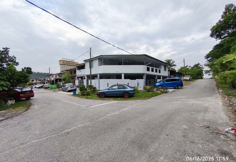 Taman Anggerik, Bandar Baru Salak Tinggi