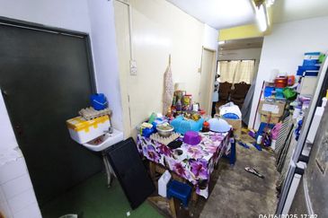 Taman Anggerik, Bandar Baru Salak Tinggi