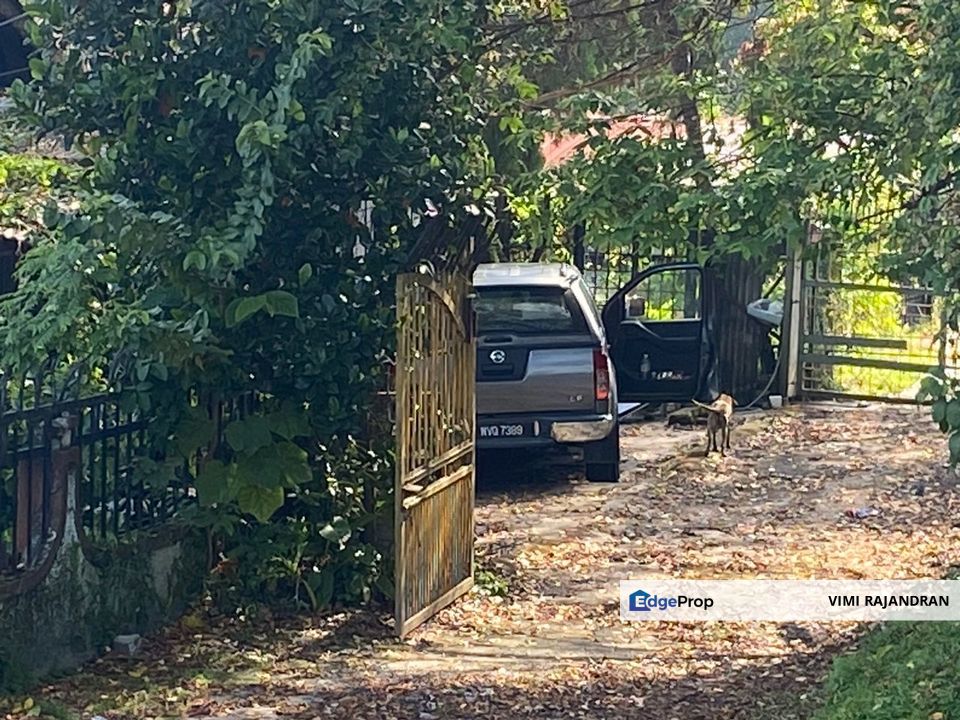 2 HOUSES FOR RENT WITH STORAGE AREA FOR AT JALAN PERMAI, KAMPUNG AMPANG INDAH, AMPANG, Selangor, Ampang