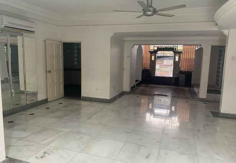 Jalan Bukit Antarabangsa 