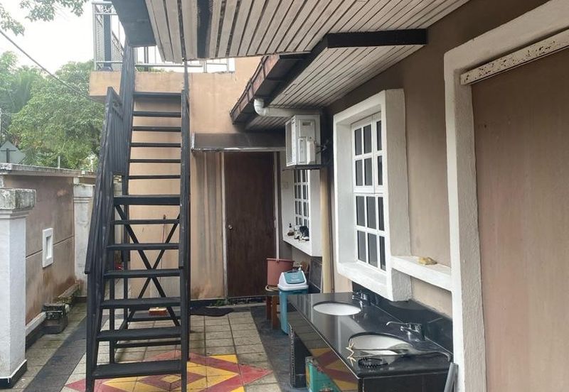 Jalan Bukit Antarabangsa 