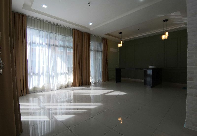 Verge 32 Taman Melawati 3 Storey Semi-D Ampang Renovated