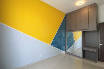 Verge 32 Taman Melawati 3 Storey Semi-D Ampang Renovated