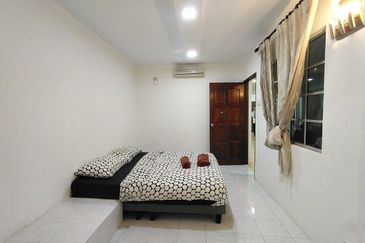 Jalan Bukit Rahman Putra