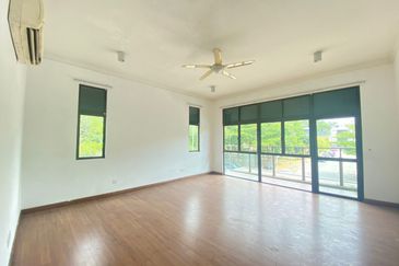 2.5 storey Corner Superlink, REIKA, USJ Height, Subang Jaya. NICE HOUSE