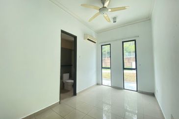 2.5 storey Corner Superlink, REIKA, USJ Height, Subang Jaya. NICE HOUSE