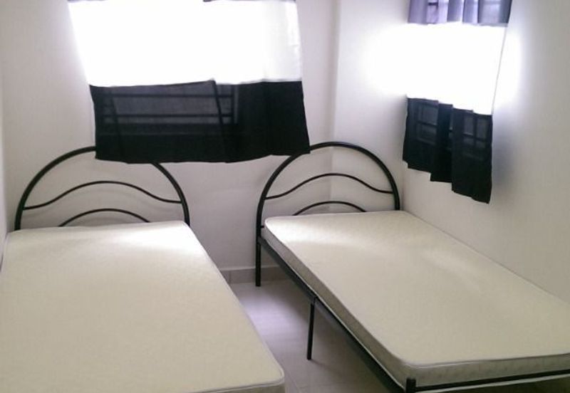 Residensi Warnasari 2