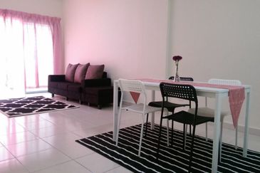 Residensi Warnasari 2