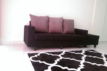 Residensi Warnasari 2