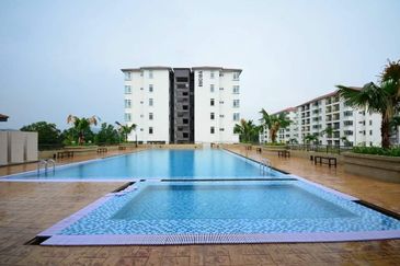 Residensi Warnasari 2