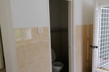 Cluster Semi D with extra land, Puncak Alam, 