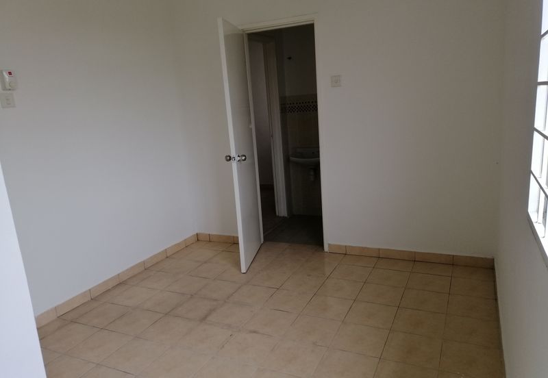 Cluster Semi D with extra land, Puncak Alam, 