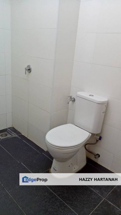 Vista Alam Facing Hospital Avisenna, Selangor, Shah Alam