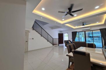 Hemingway Residence @ Bandar Seri Coalfields