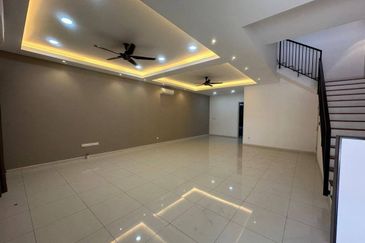 Hemingway Residence @ Bandar Seri Coalfields