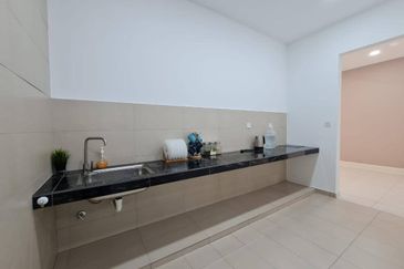 Hemingway Residence @ Bandar Seri Coalfields