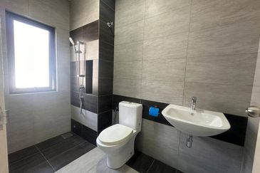 Hemingway Residence @ Bandar Seri Coalfields