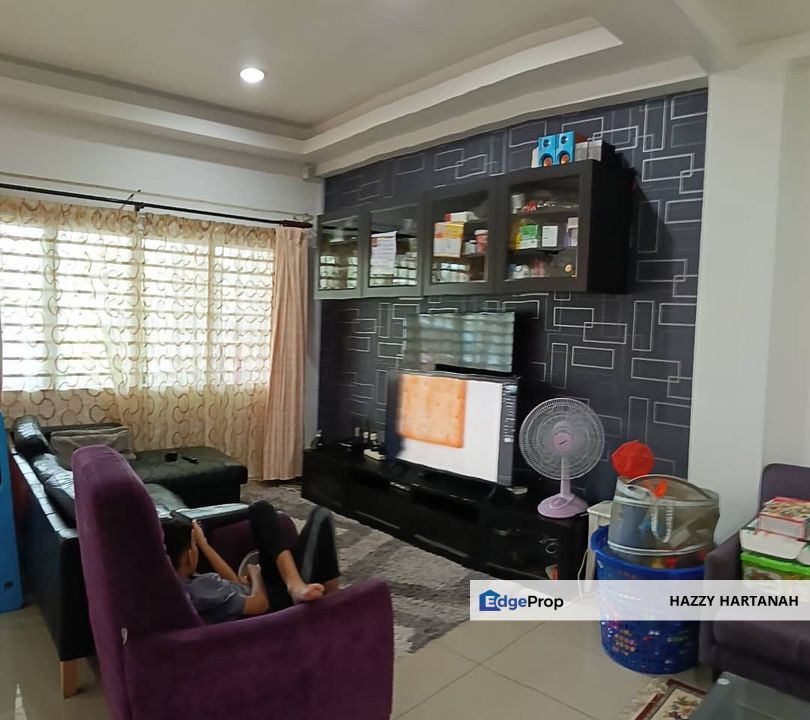 KELANA JAYA SS5 , TERES SETINGKAT RENOVATED UNIT, FREEHOLD FOR SALE! TERMURAH!Below market value, Selangor, Kelana Jaya