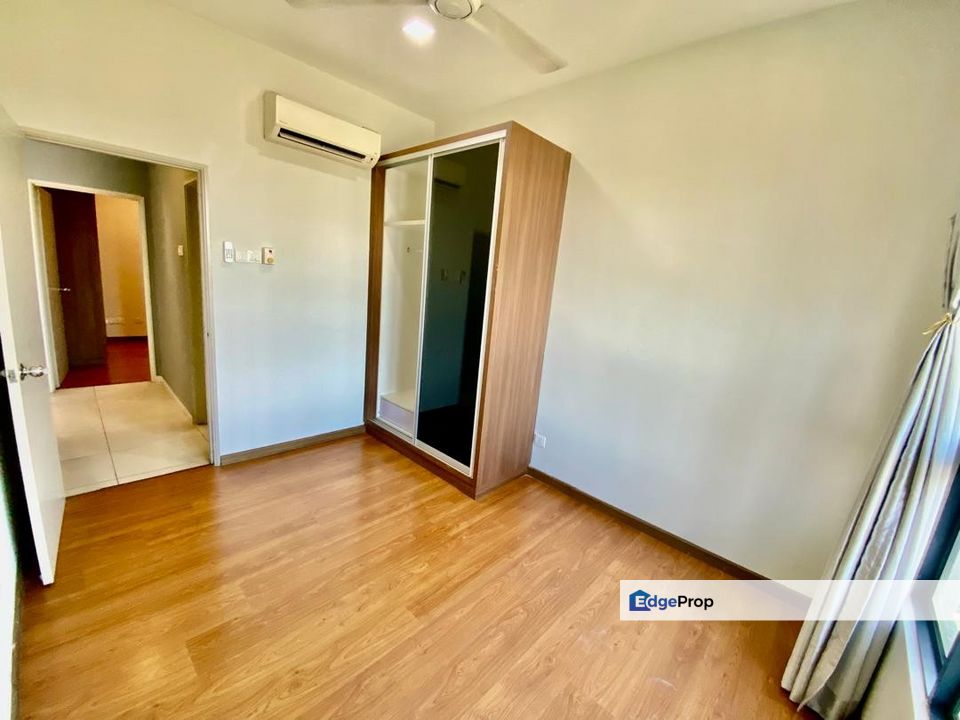 Zefer hill residence for sale bandar puchong jaya puchong, Selangor, Puchong