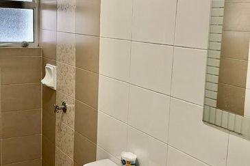 The Zest @ Kinrara 9