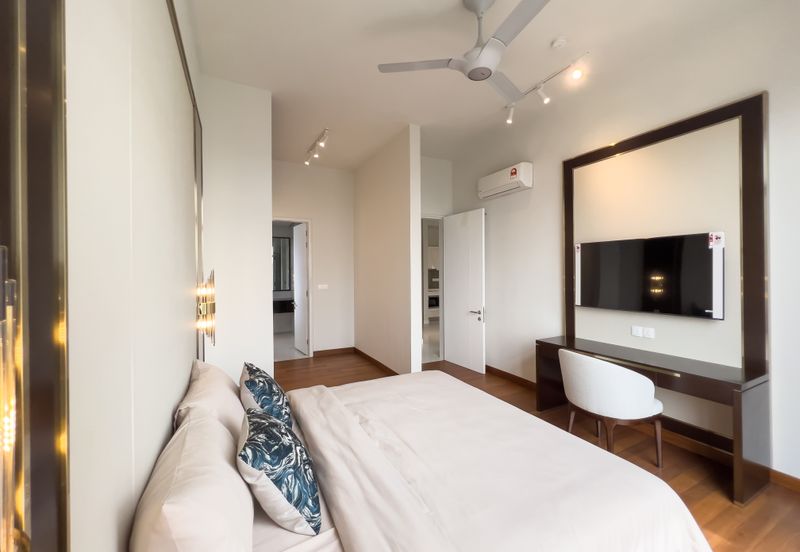 Oxford Residences @ Pavilion Embassy