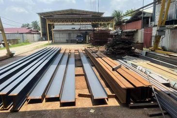 Seri Cheeding Kuala Langat  Suitable For Warehouse / Factory / Manufacturing Production
