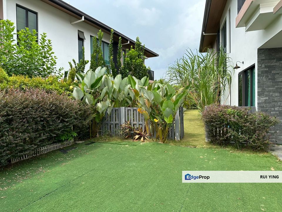 Eco Glades Lilia Lepironia 2 Storey Semi-Detached Homes,Big Garden For Rent, Selangor, Cyberjaya