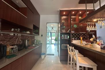 Lepironia Gardens, Setia Eco Glades