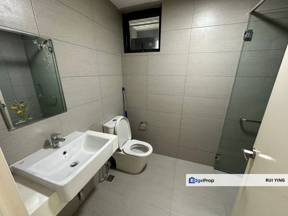 Ekocheras 2r2b Partly Furnished Klcc View, Ready to Move In ,Simplex Unit, Kuala Lumpur, Cheras