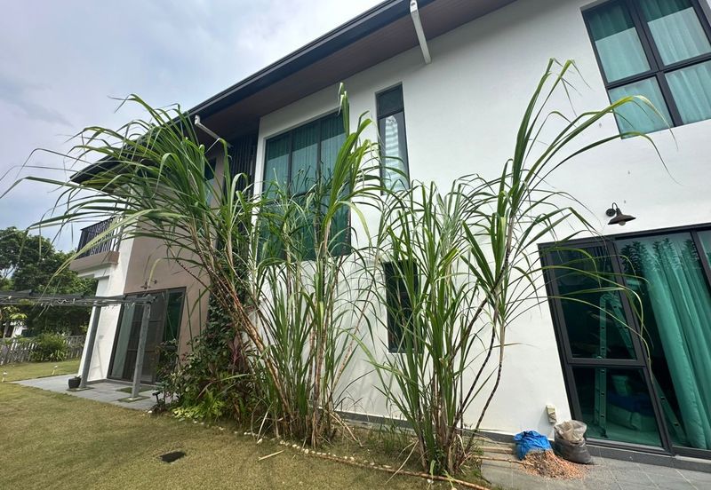 Lepironia Gardens, Setia Eco Glades