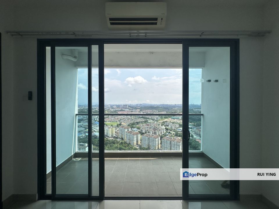 Symphony Tower High Floor Unblocked View , 3R2B with Big Balcony, Side By Side CarPark, Selangor, Cheras
