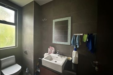 Lepironia Gardens, Setia Eco Glades