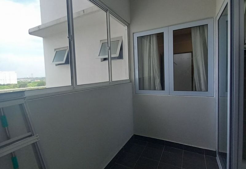 Aurora Residence @ Lake Side City