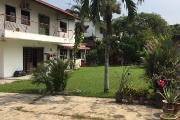 💥FREEHOLD💥2 STOREY CORNER BUNGALOW | 8,887 SF😍