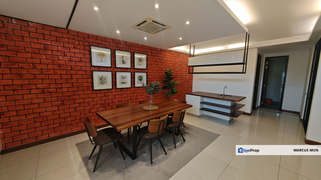 2.5 Storey Terrace, Move in Condition with Tastefully Design, Selangor, Kajang