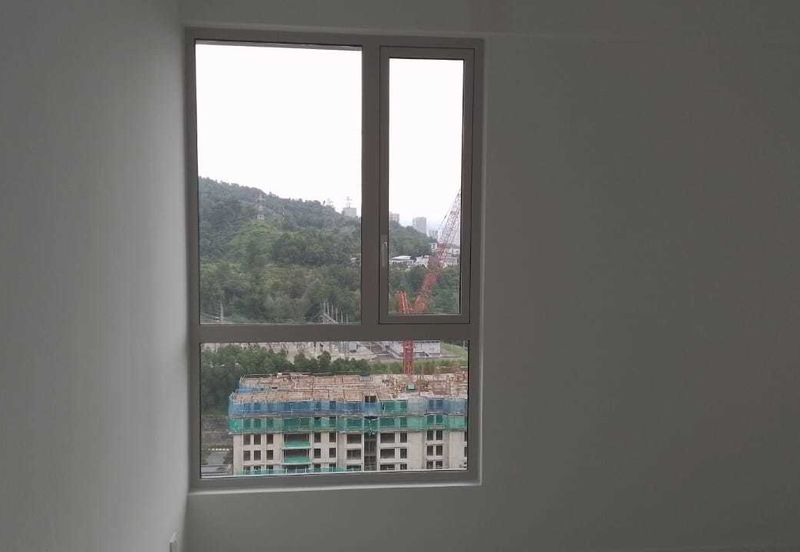 Lakefront Condominium | Emerald Hills @ Alam Damai